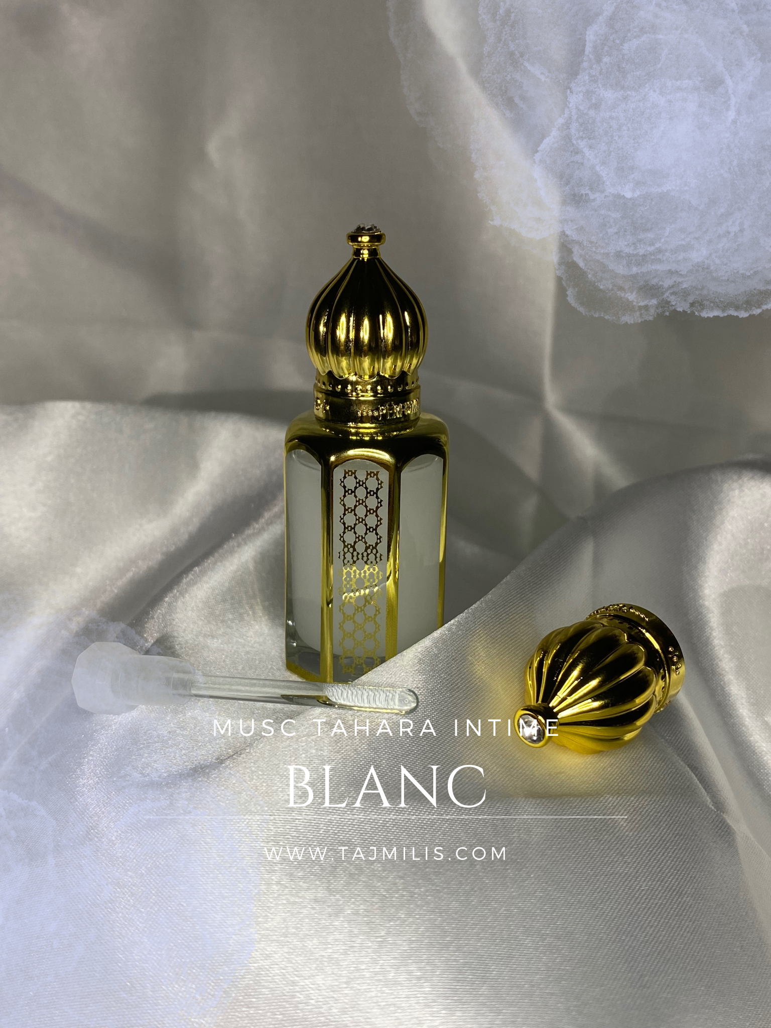 Musc intime blanc classique 

Le Musc Tahara Blanc Classique incarne l'essence même de l'élégance intemporelle. Cette fragrance exquise marie habilement des notes florales pures avec la douceur envoûtante du musc.